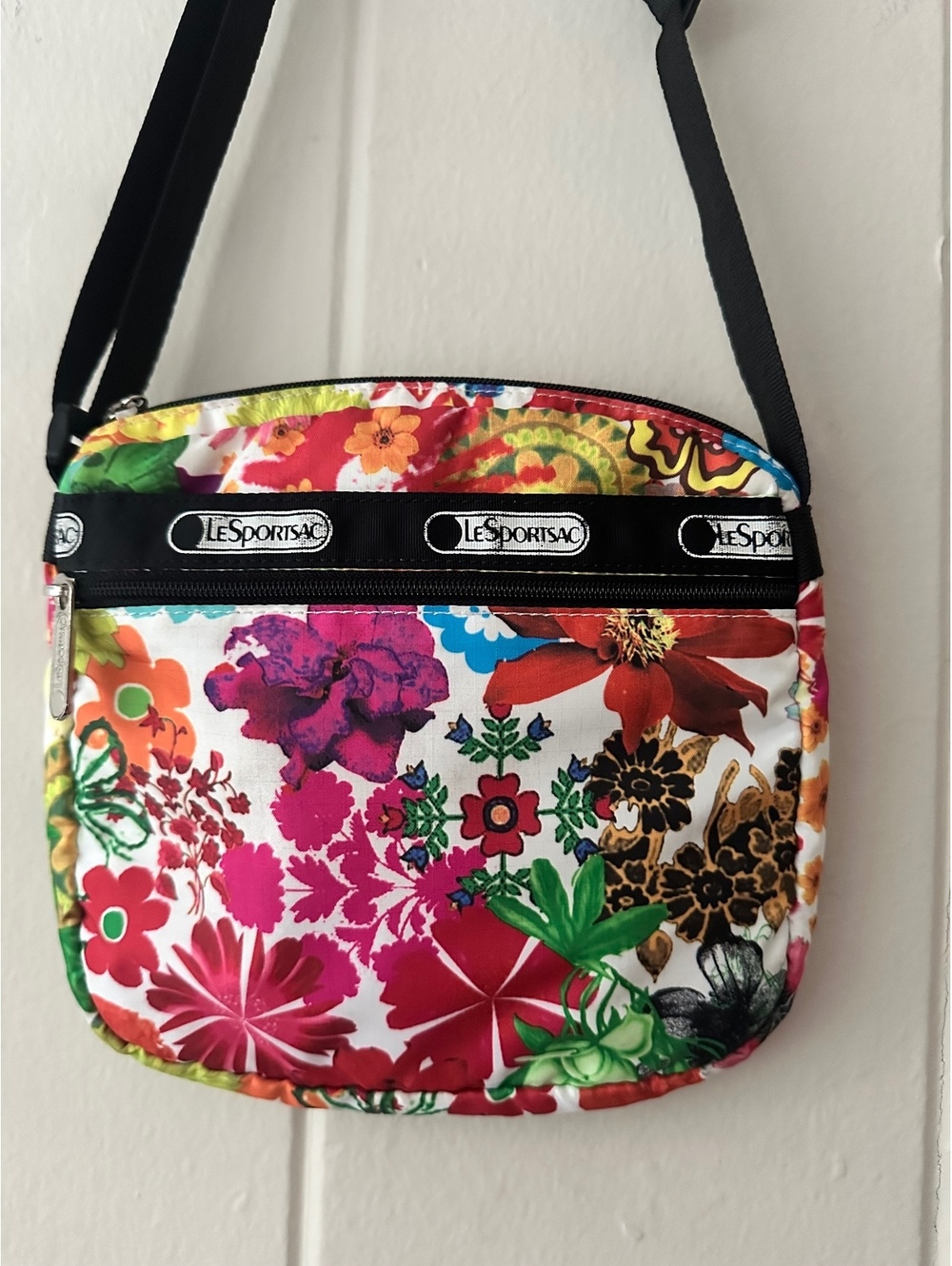 LeSportsac Floral Adjustable Crossbody Bag Vibrant Colorful Nylon Travel Purse